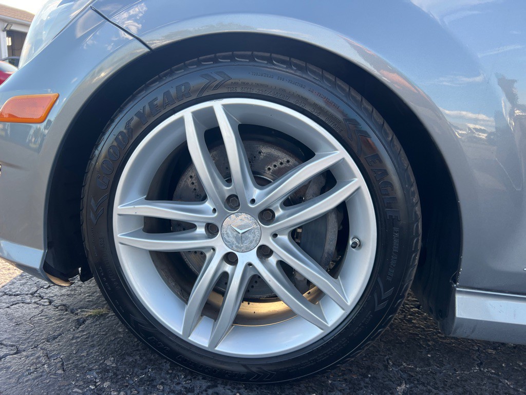 2013 Mercedes-Benz C-Class Image 29