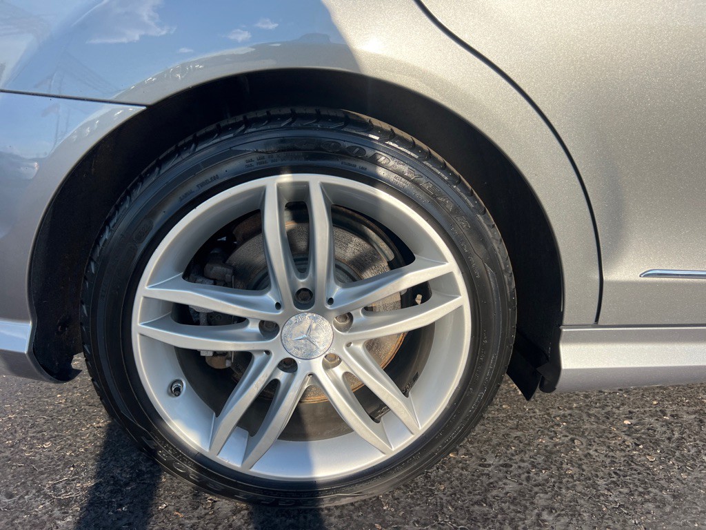 2013 Mercedes-Benz C-Class Image 31