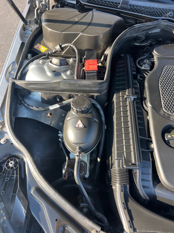 2013 Mercedes-Benz C-Class Image 36