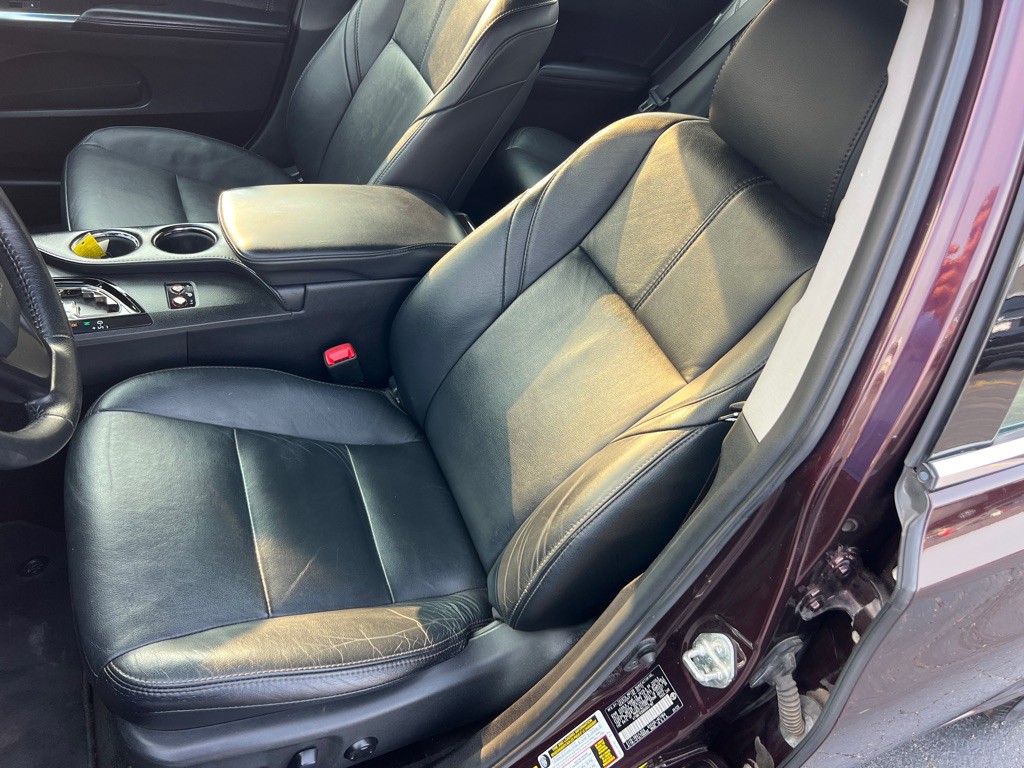 2013 Toyota Avalon Image 11