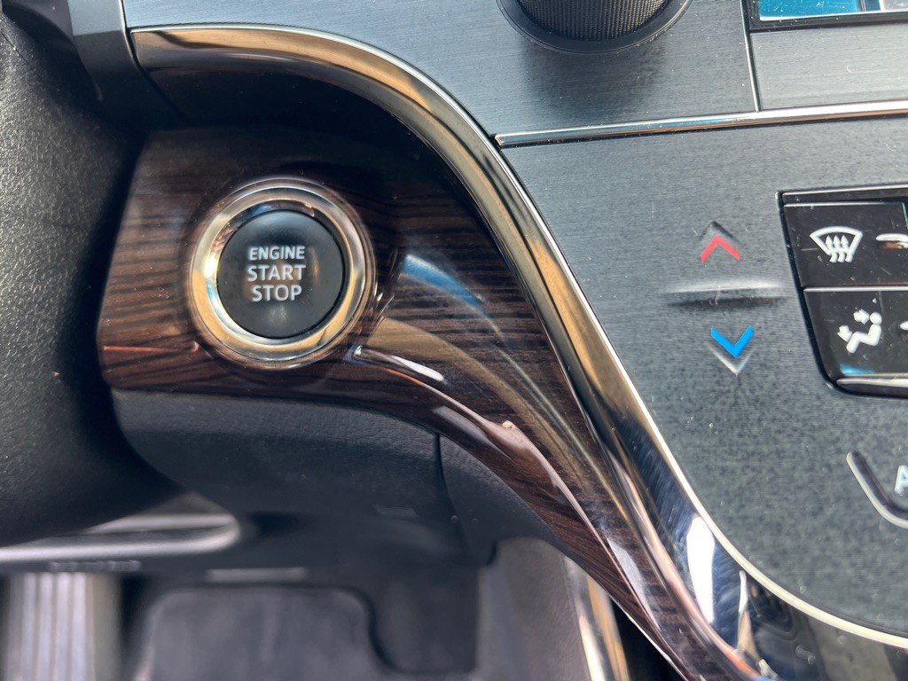 2013 Toyota Avalon Image 29