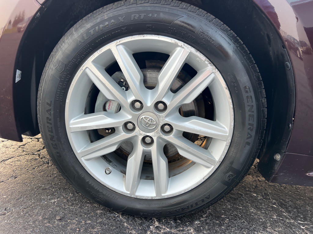 2013 Toyota Avalon Image 35
