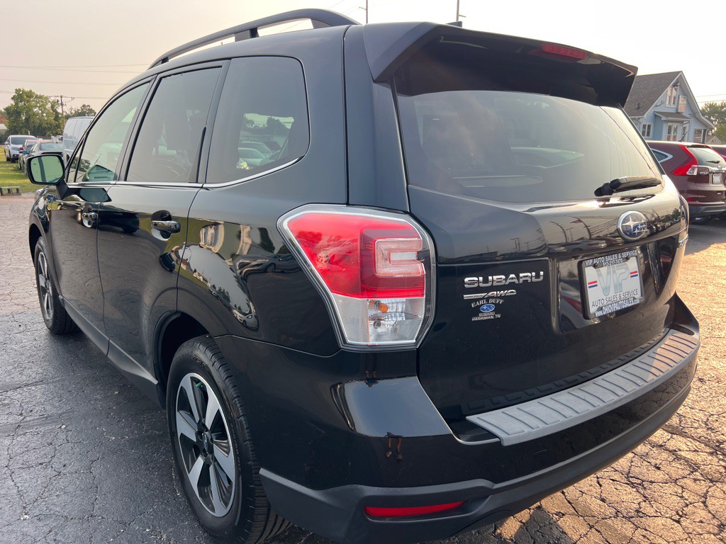 2018 Subaru Forester Image 5