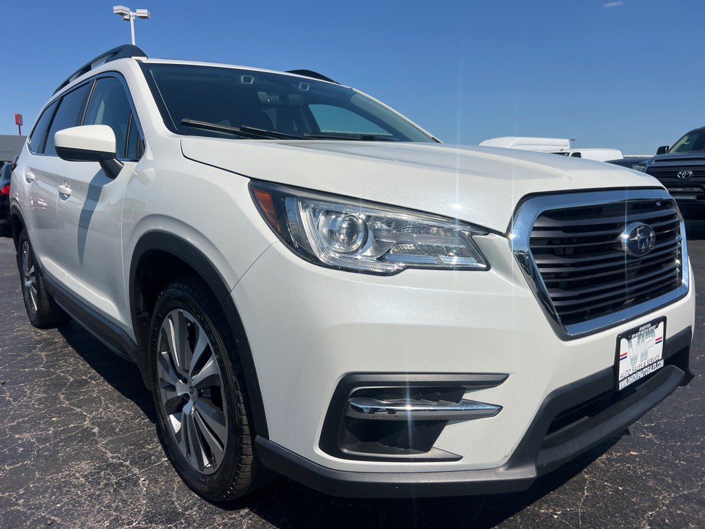 2021 Subaru Ascent Image 1