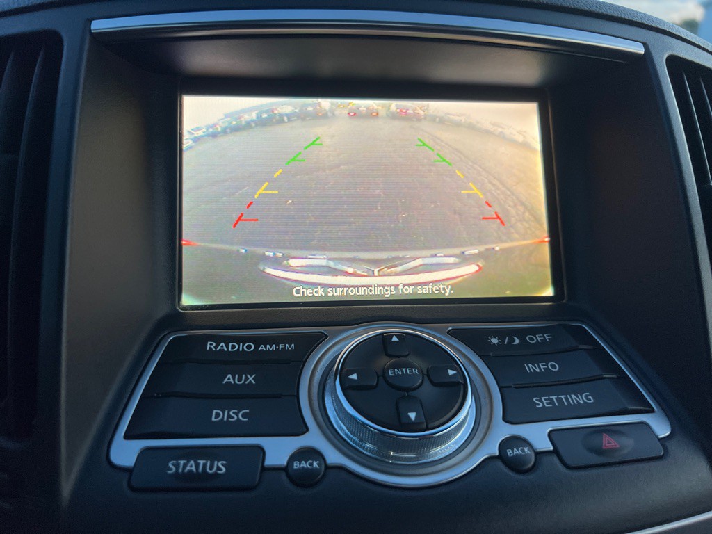2011 INFINITI G37 Image 30