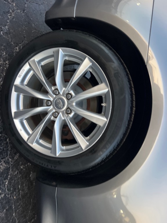 2011 INFINITI G37 Image 37