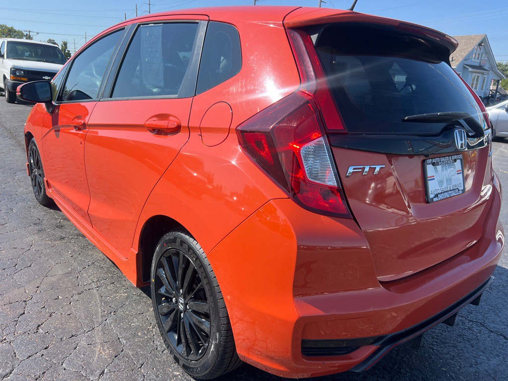 2018 Honda Fit Image 5