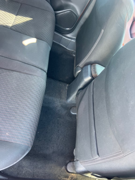 2018 Honda Fit Image 16