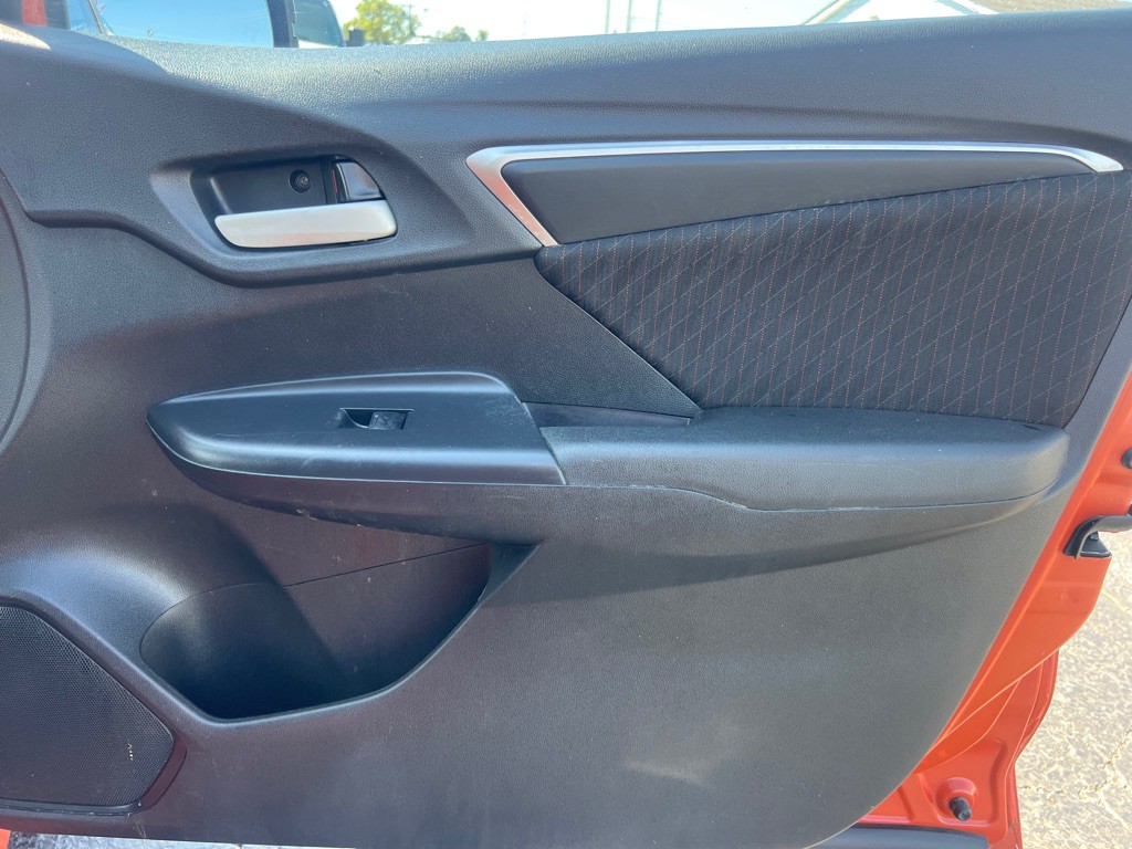 2018 Honda Fit Image 17