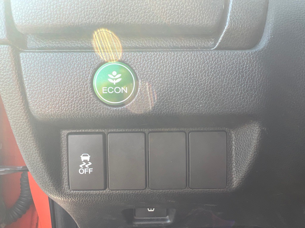 2018 Honda Fit Image 24