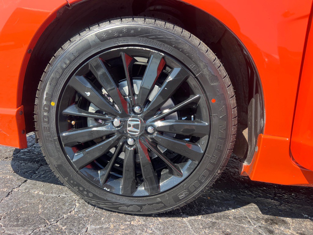 2018 Honda Fit Image 34