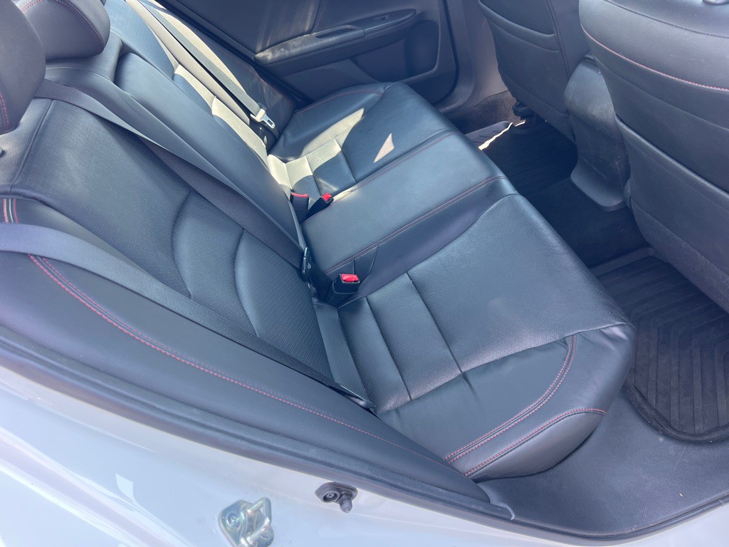 2017 Honda Accord Image 15