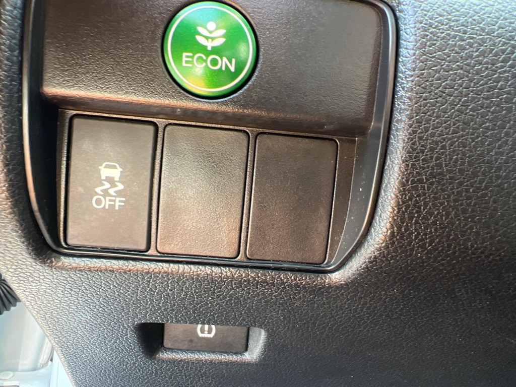 2017 Honda Accord Image 26