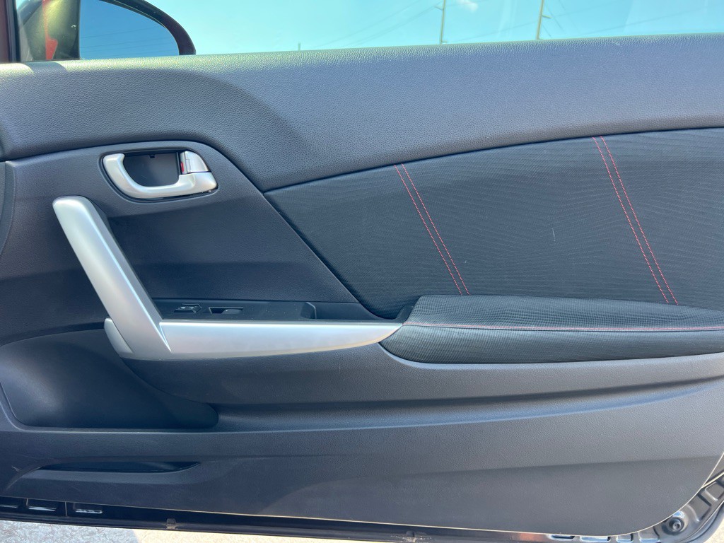 2015 Honda Civic Image 18