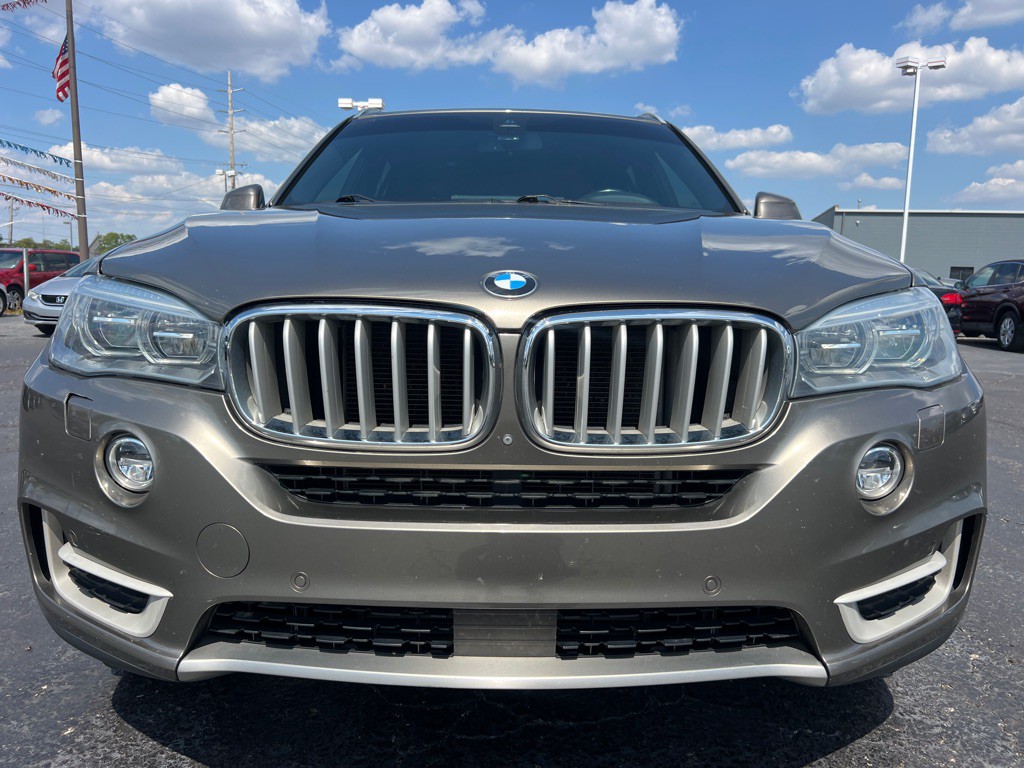 2017 BMW X5 Image 2