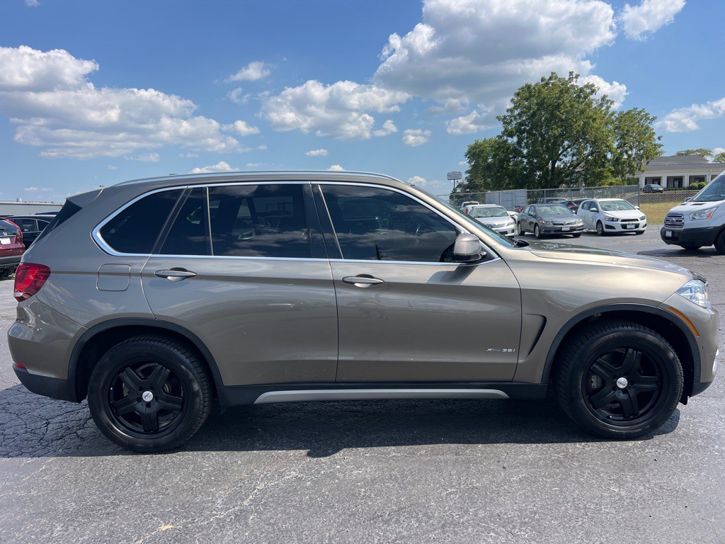 2017 BMW X5 Image 8
