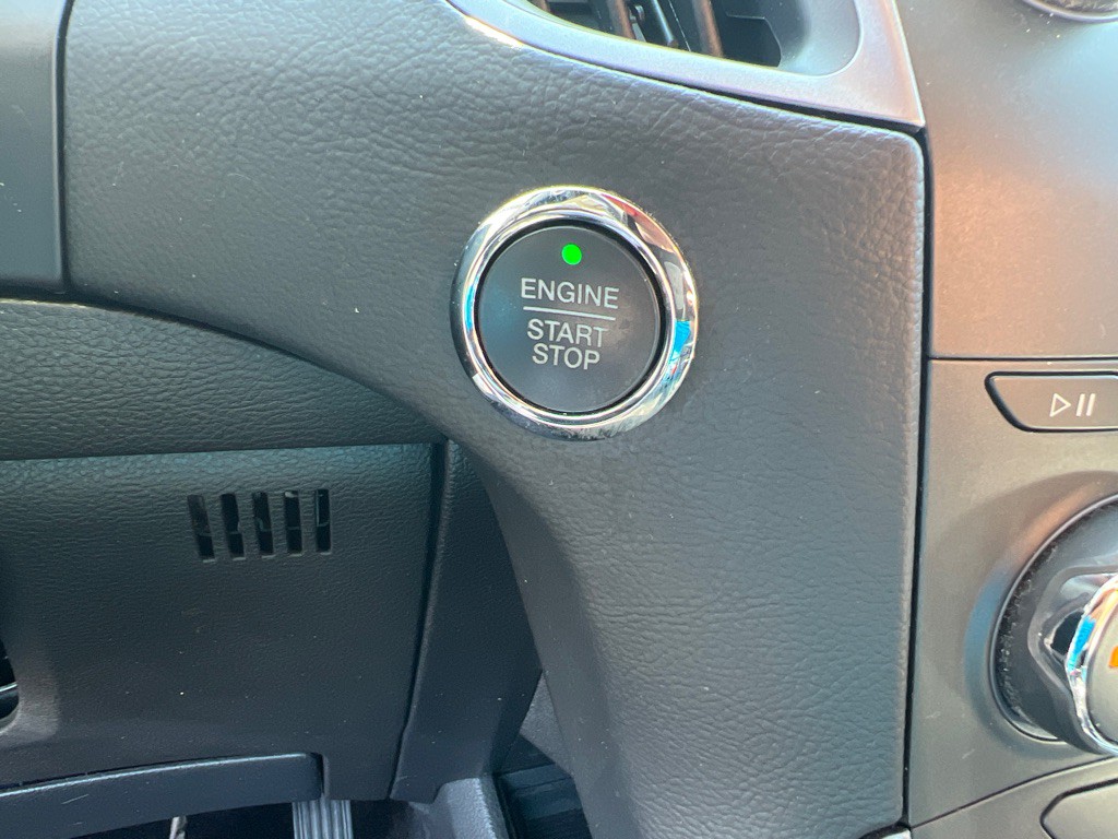 2018 Ford Edge Image 29