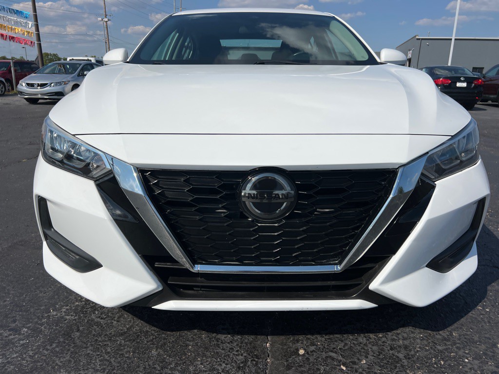 2021 Nissan Sentra Image 2