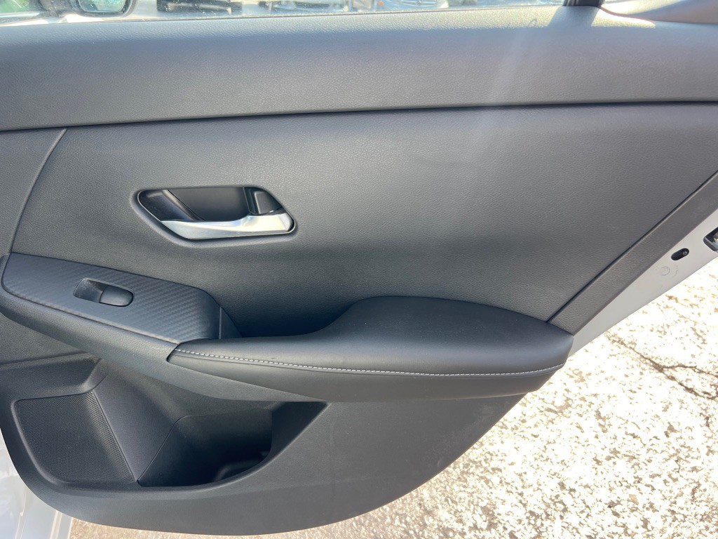 2021 Nissan Sentra Image 13