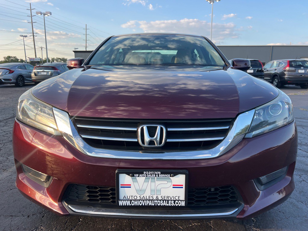 2015 Honda Accord Image 2