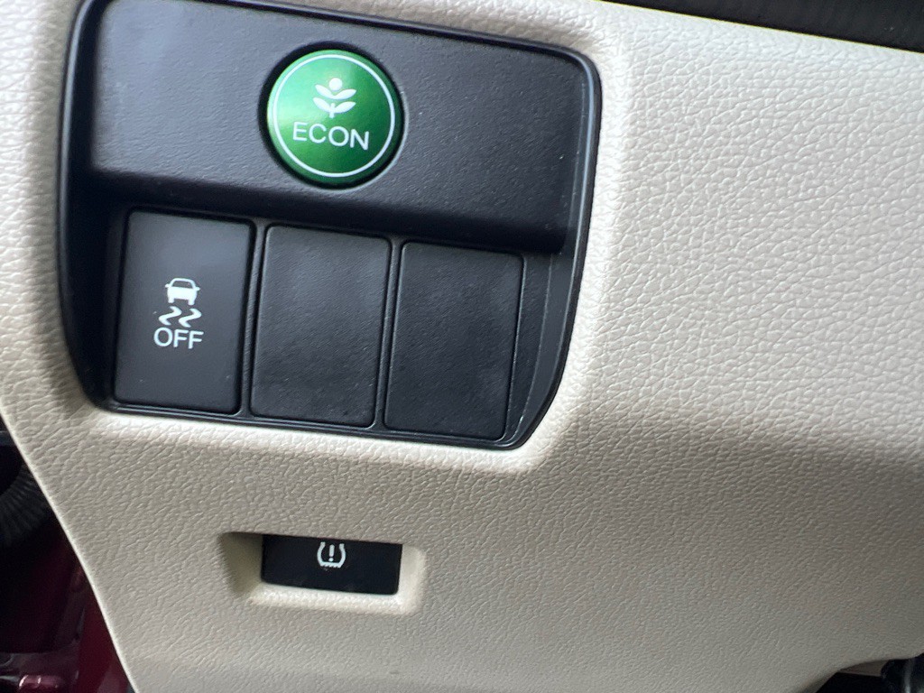 2015 Honda Accord Image 24