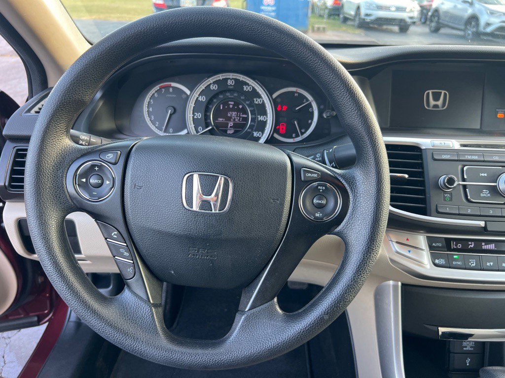 2015 Honda Accord Image 25