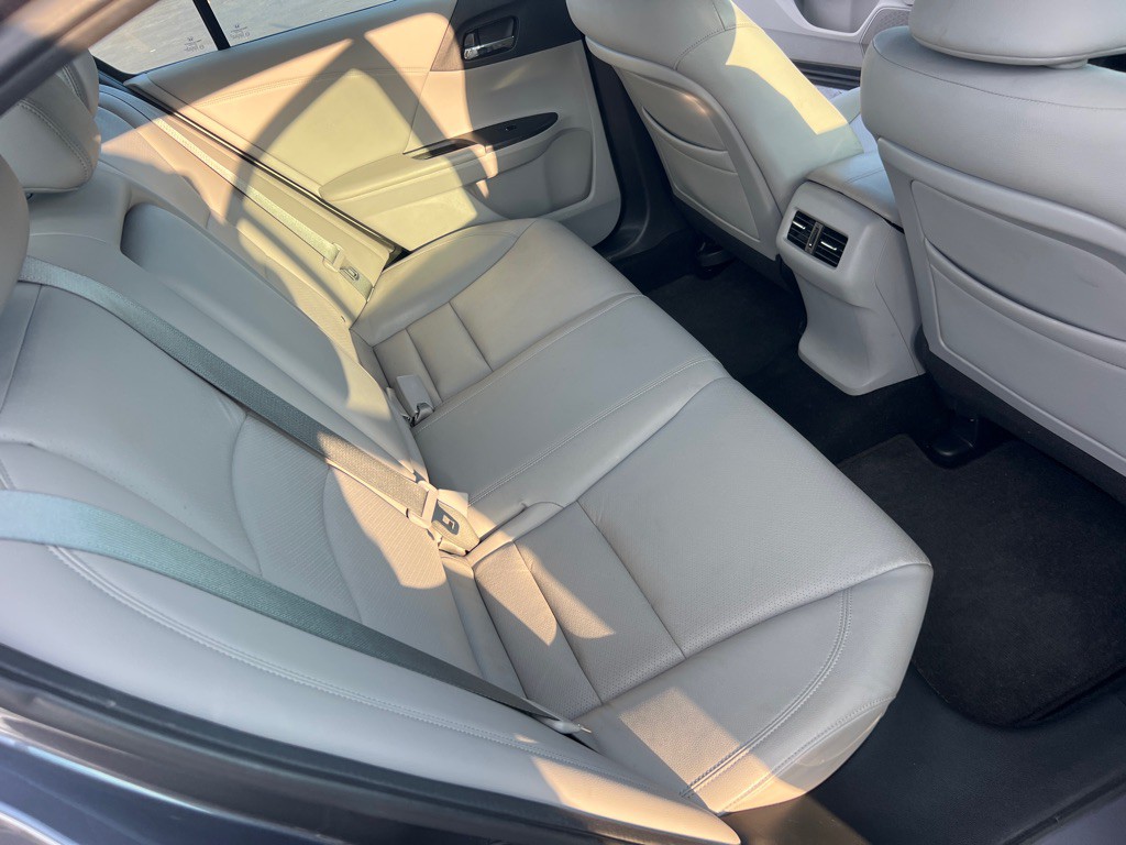 2013 Honda Accord Image 16