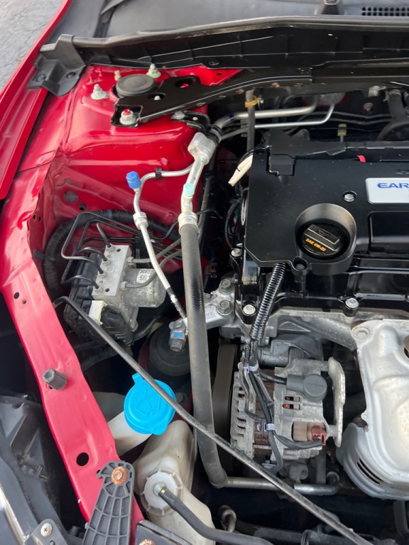 2016 Honda Accord Image 41