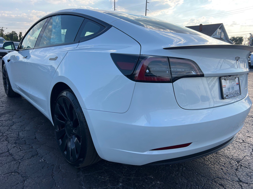 2023 Tesla Model 3 Image 5