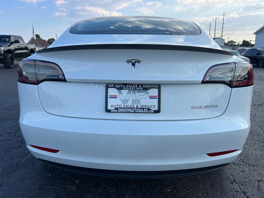 2023 Tesla Model 3 Image 6