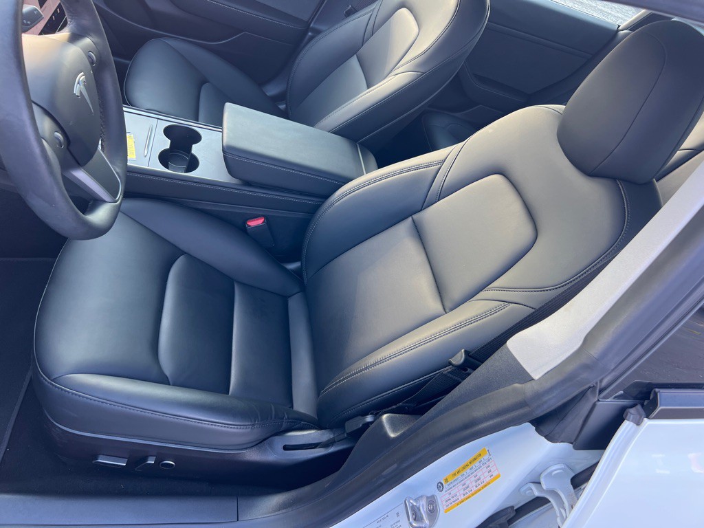 2023 Tesla Model 3 Image 11