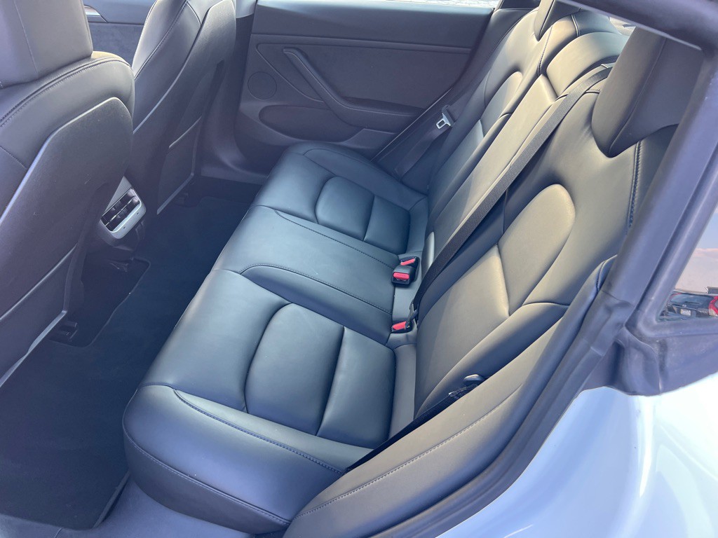 2023 Tesla Model 3 Image 13