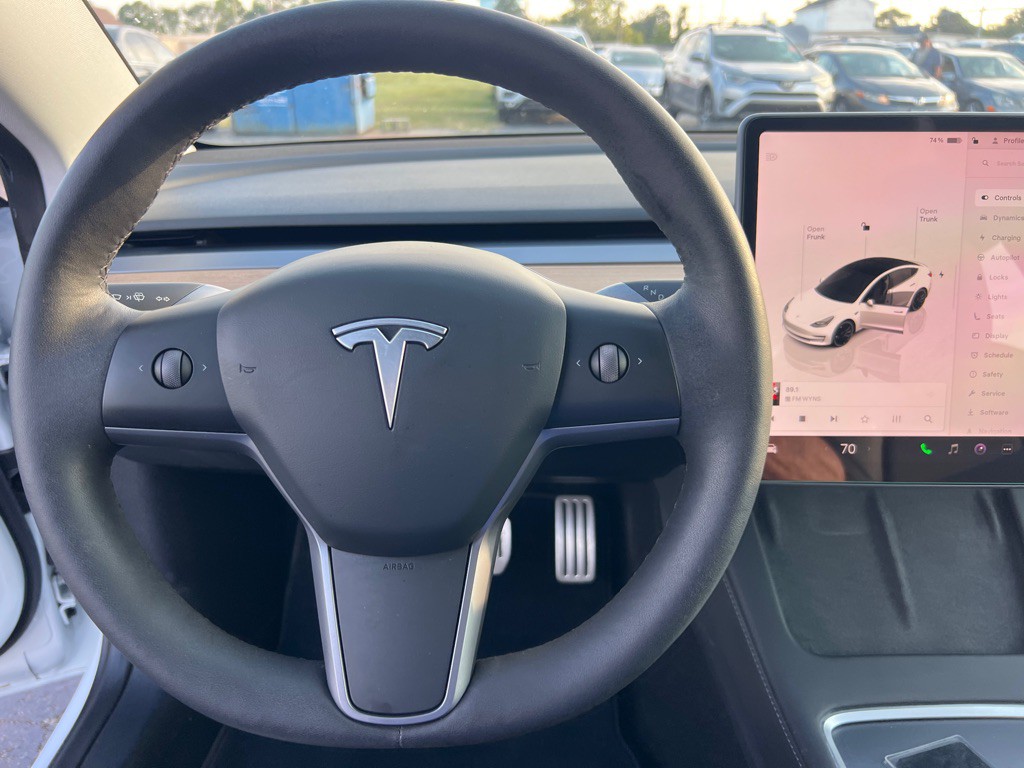2023 Tesla Model 3 Image 26