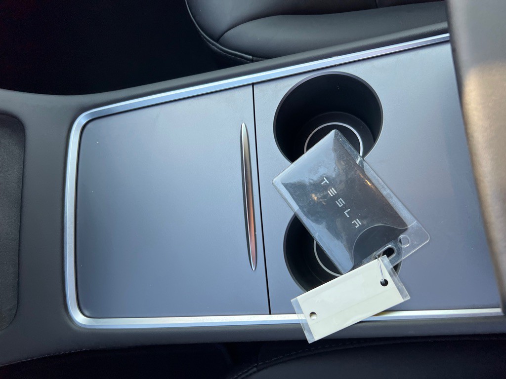2023 Tesla Model 3 Image 31