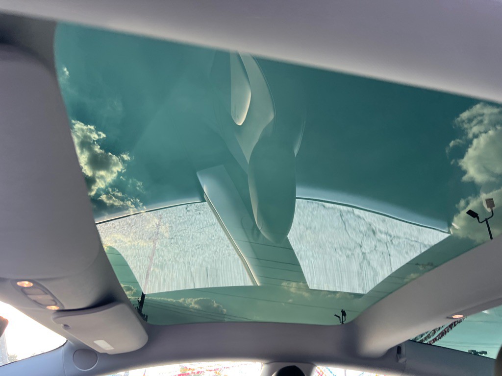 2023 Tesla Model 3 Image 36