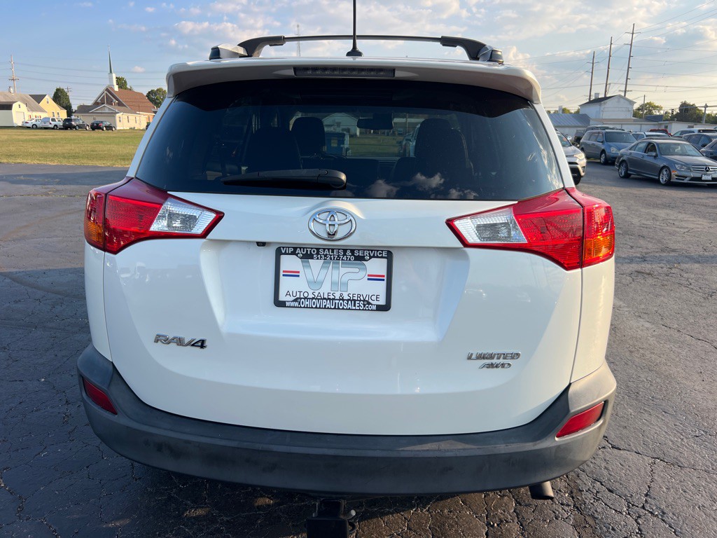 2015 Toyota Rav4 Image 6