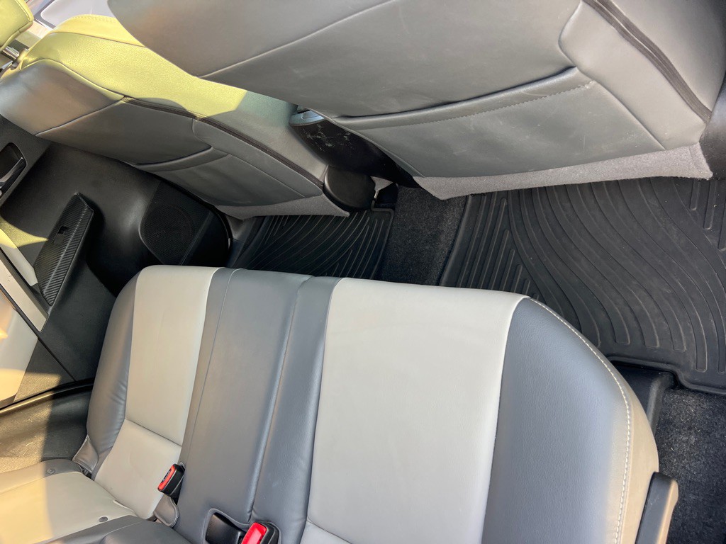 2015 Toyota Rav4 Image 16