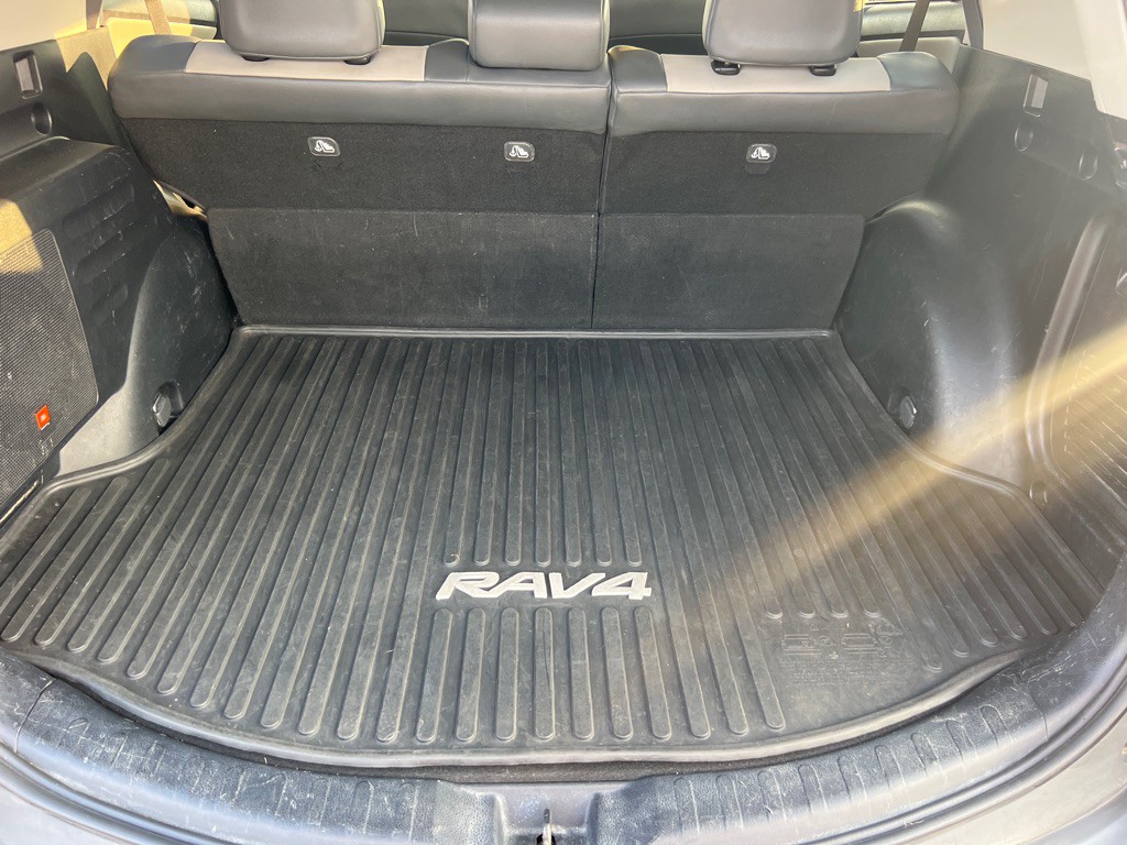 2015 Toyota Rav4 Image 22