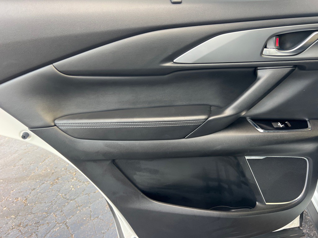 2016 Mazda CX-9 Image 12