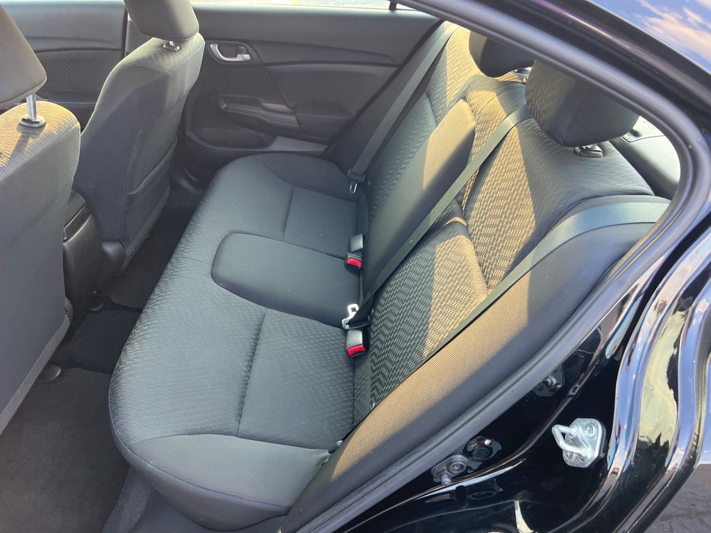 2015 Honda Civic Image 13