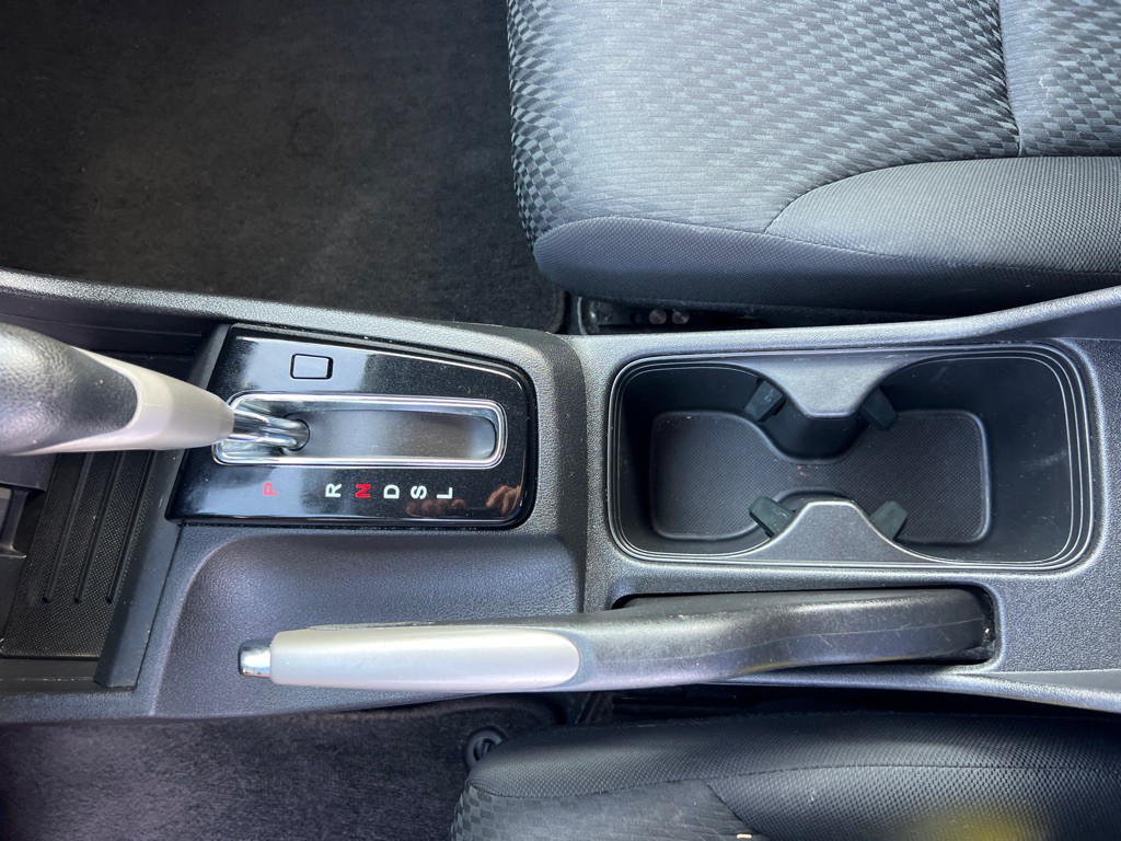 2015 Honda Civic Image 32