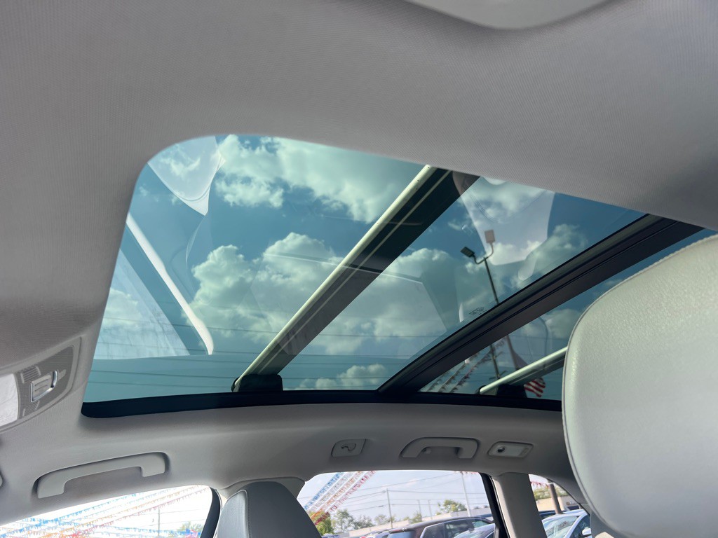 2014 Audi Q5 Image 38