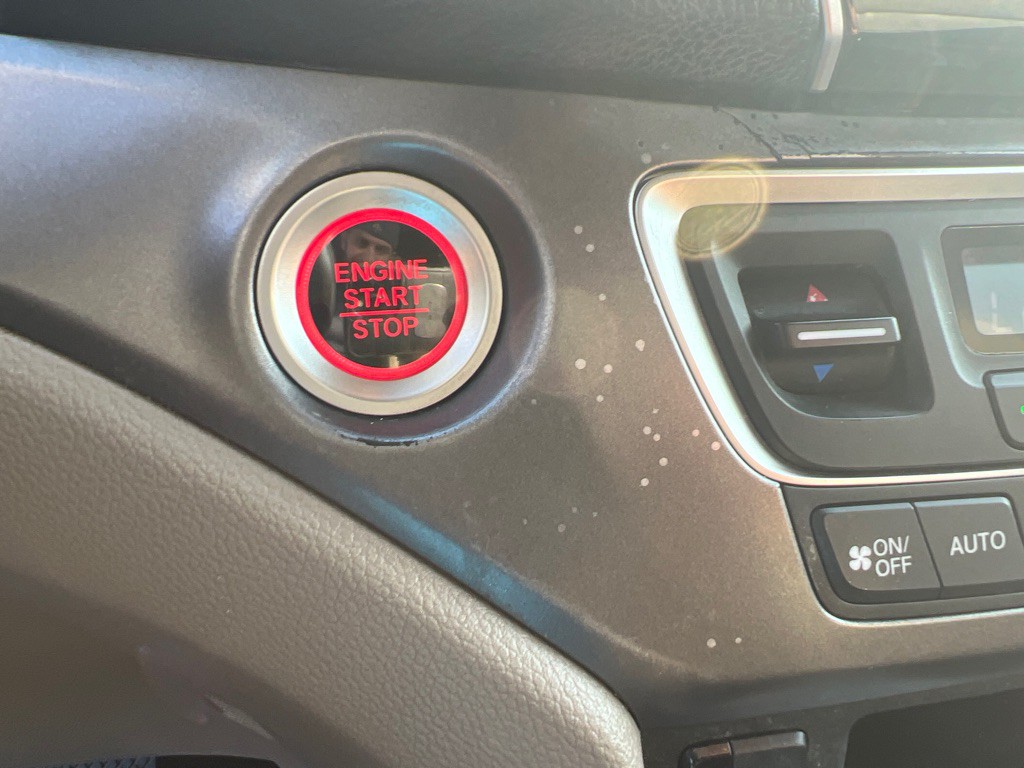 2019 Honda Pilot Image 3