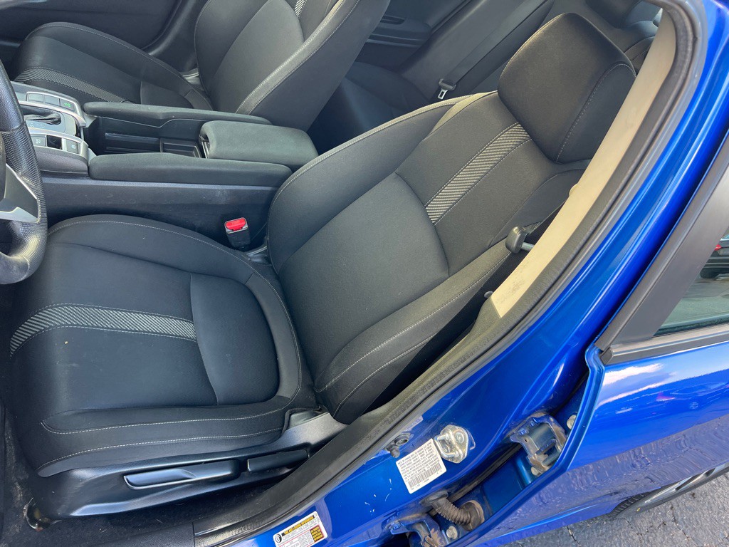 2018 Honda Civic Image 12