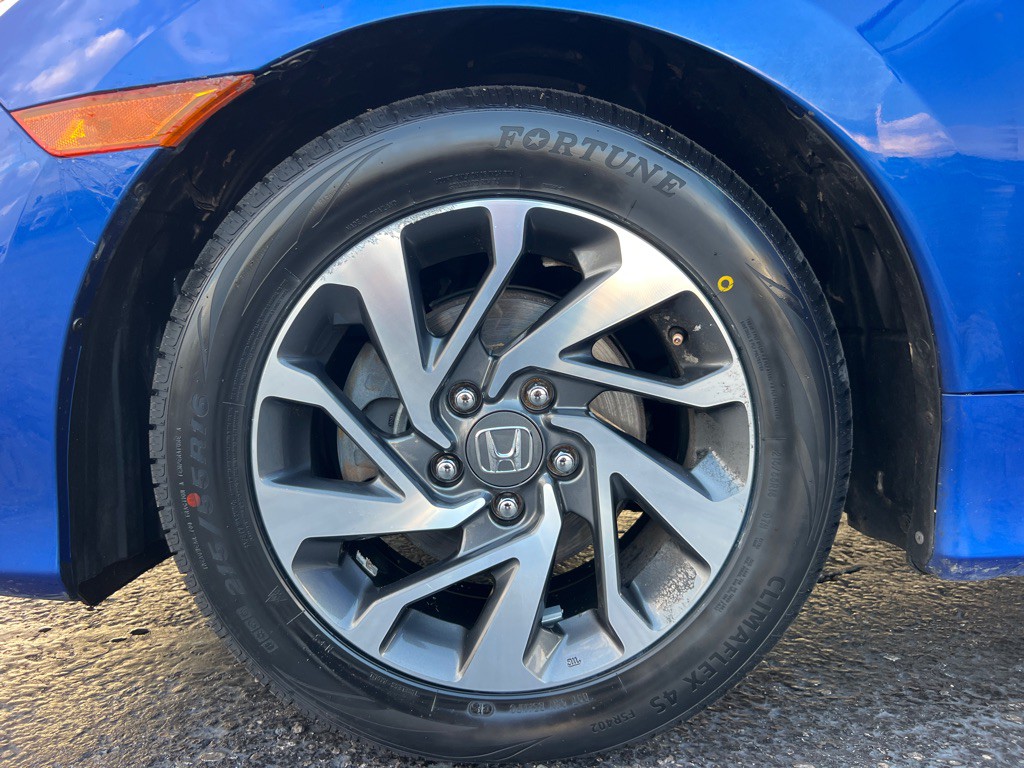 2018 Honda Civic Image 37