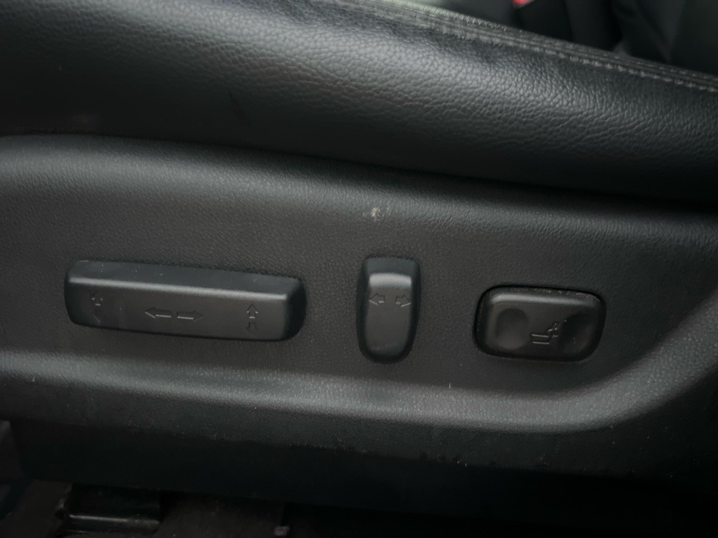 2012 Honda Crosstour Image 24