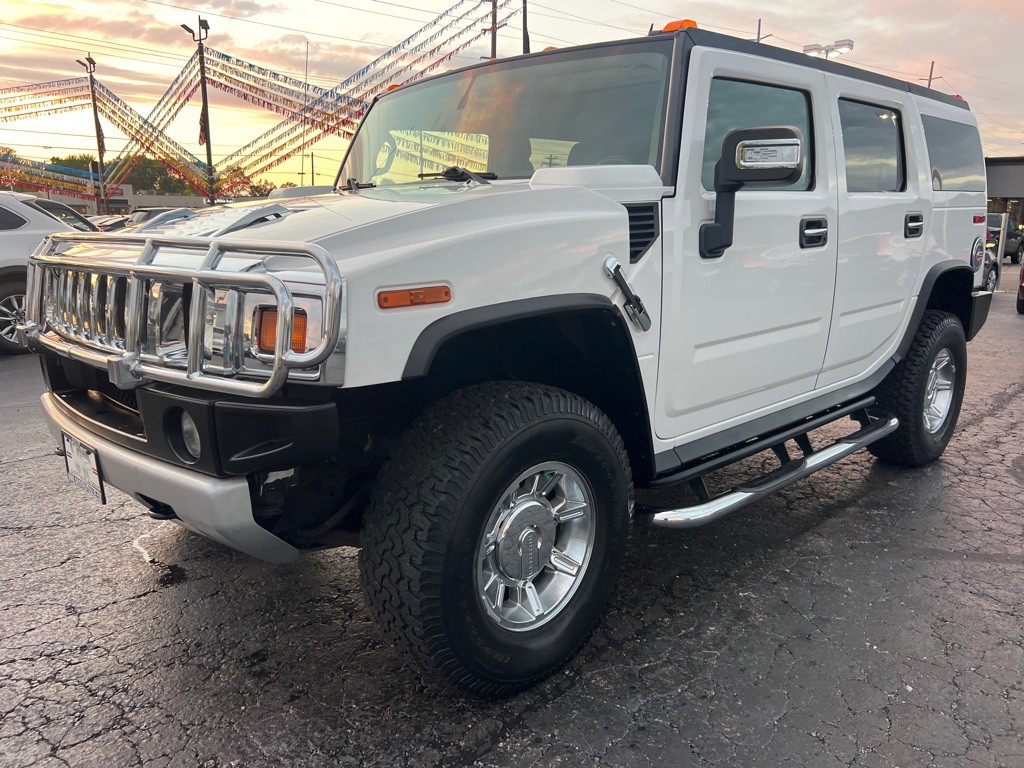 2009 HUMMER H2 Image 3