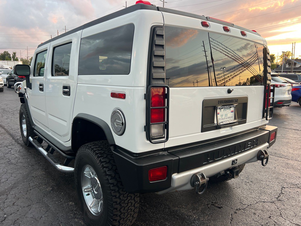 2009 HUMMER H2 Image 5
