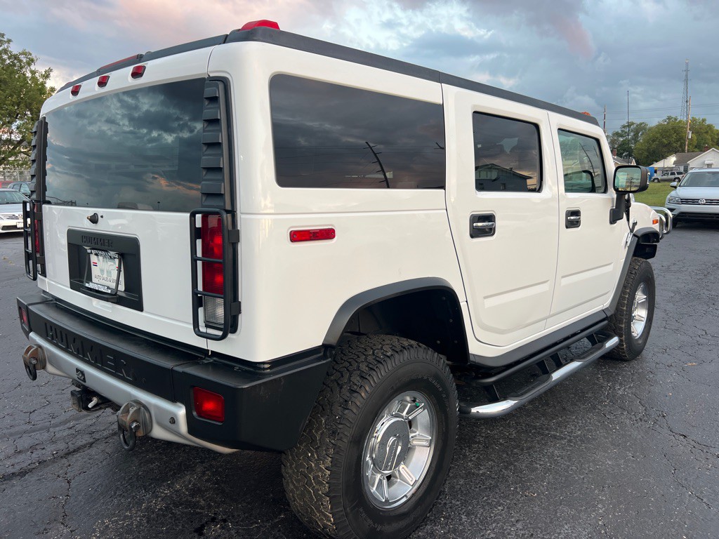 2009 HUMMER H2 Image 7