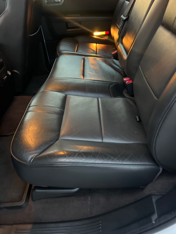 2009 HUMMER H2 Image 15